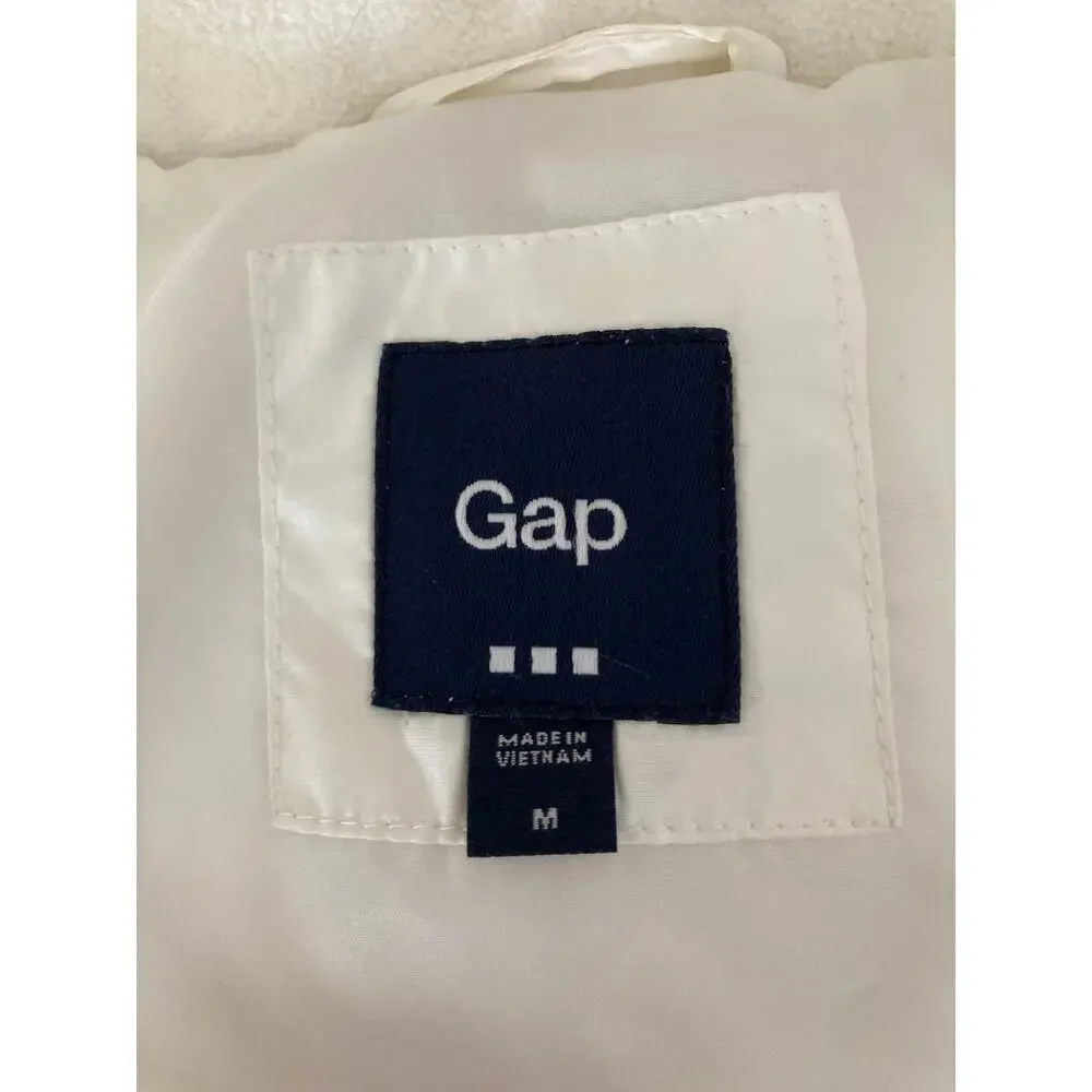 Gap white fitted zipper/snap quilted puffer spring vest with pockets, size M - Picture 2 of 10
